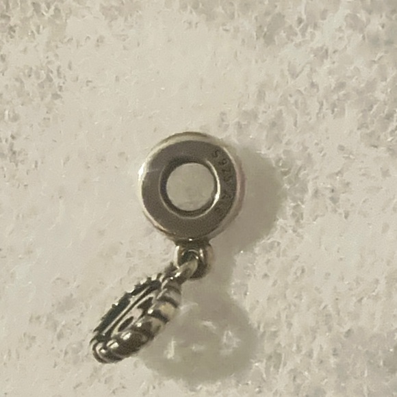 Authentic Pandora charm - Picture 2 of 2
